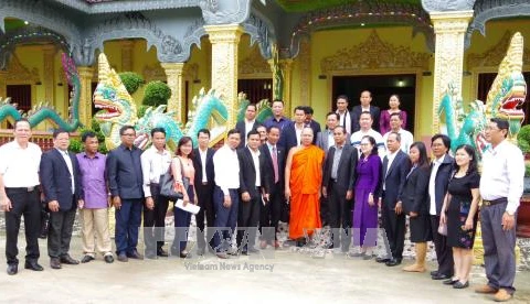 Visite d’une délégation du ministère cambodgien des Rites et de la Religion à Soc Trang