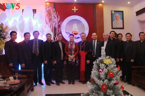 Nguyen Thi Kim Ngan adresse ses vœux de Noël aux catholiques de Thanh Hoa