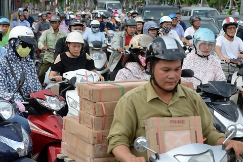 Le port du casque au Vietnam vu par les médias internationaux