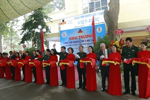 Ouverture du Centre d’études médicales Vietnam-Allemagne
