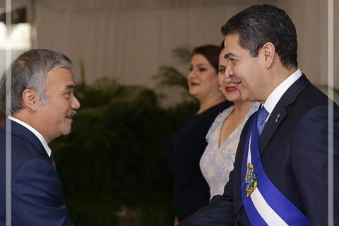 Le président hondurien veut dynamiser les relations Vietnam - Honduras