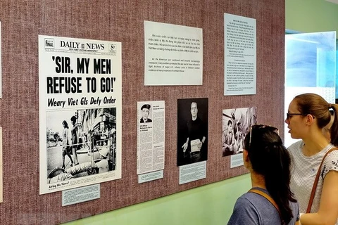 Exposition sur la vague de protestation contre la guerre américaine injustifiée au Vietnam