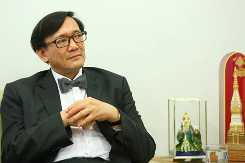 Insigne "Pour la paix et l'amitié entre les nations" pour l'ambassadeur de Thaïlande au Vietnam ​