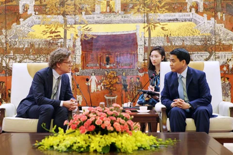 Hanoi intensifie la coopération avec la Suède dans le transport public 