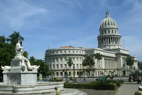 Le Vietnam et Cuba renforcent les relations de coopération commerciale 