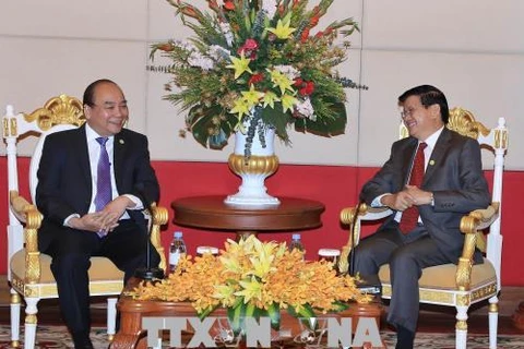 MRC : rencontre entre les Premiers ministres vietnamien et laotien 