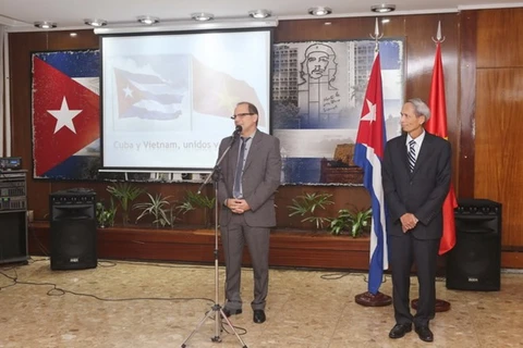 Le Vietnam et Cuba célèbrent leurs relations d’amitié et de solidarité 