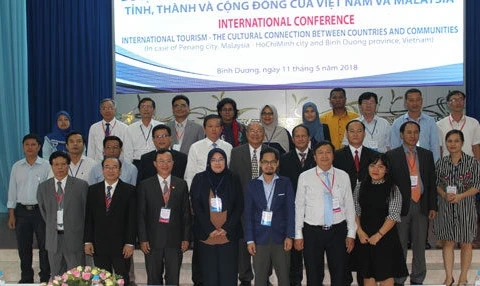 Conférence sur la coopération Vietnam-Malaisie dans le tourisme