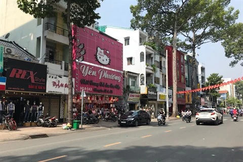 Une rue de la mode dans le 5e arrondissement de Hô Chi Minh-Ville