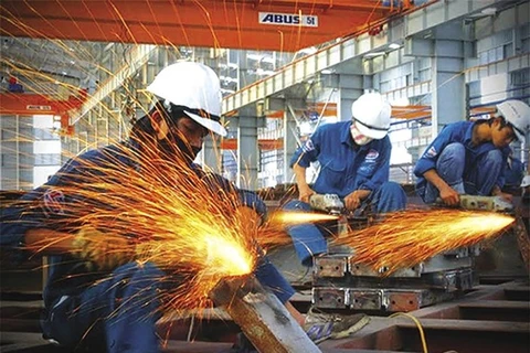 Le Vietnam lance un plan de restructuration industrielle
