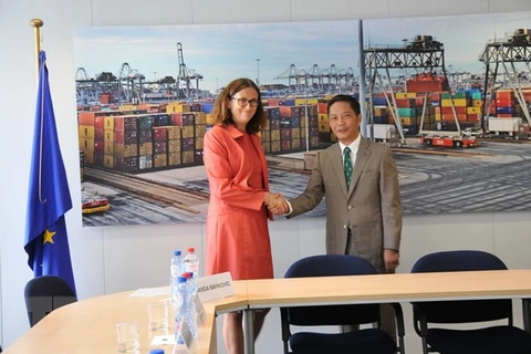 Finalisation de l’examen juridique de l’accord de libre-échange Vietnam-UE