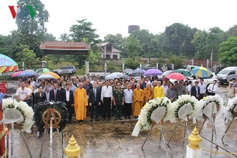 La 71e Journée des invalides de guerre et des martyrs célébrée au Laos