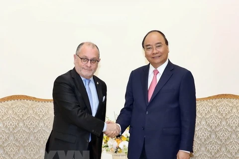 Le PM Nguyên Xuân Phuc reçoit le ministre argentin des AE et du Culte Jorge Faurie
