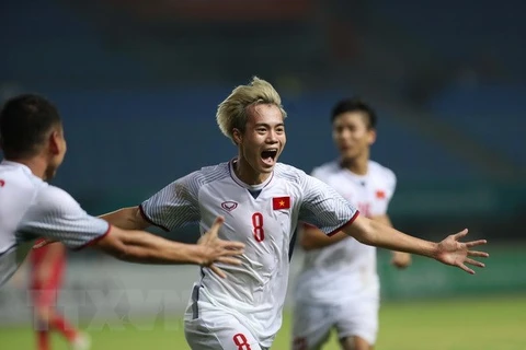 ASIAD 18 : félicitations à l’équipe de football masculin et à l’athlète Bui Thi Thu Thao