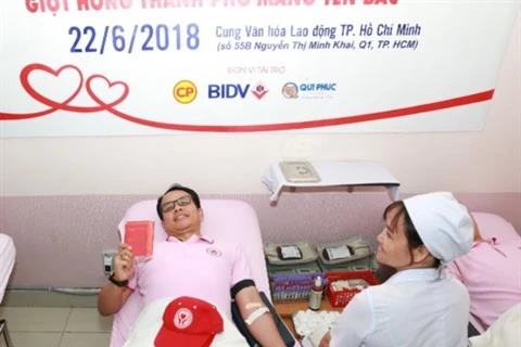 Des ressortissants étrangers donnent aussi leur sang au Vietnam