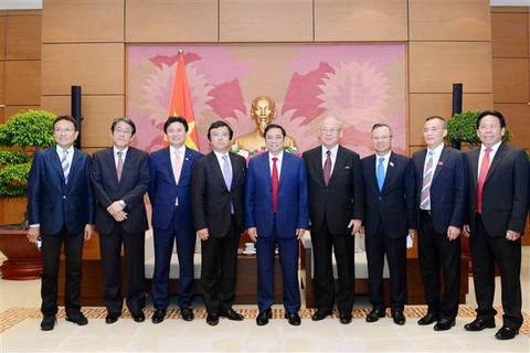 Promouvoir la coopération entre les députés vietnamiens et japonais