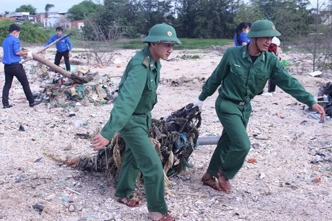 La journée de nettoyage du monde célébrée au Vietnam avec plusieurs activités