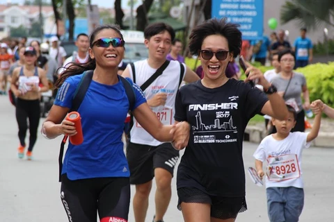 Plus de 10.000 personnes participent à la Fund Run for Charity à Hô Chi Minh-Ville