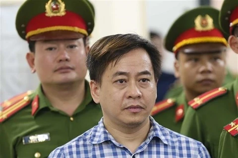 Phan Van Anh Vu et 25 autres personnes poursuivies pour la grande perte de Dong A Bank