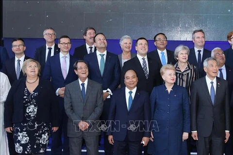 Le PM termine sa tournée en Union européenne et en Belgique pour l’ASEM 12 