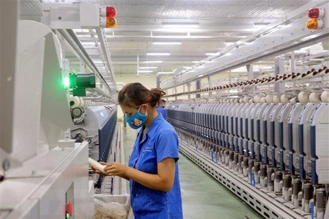 VITAS collabore avec le WWF pour "verdir" l'industrie du textile du Vietnam 