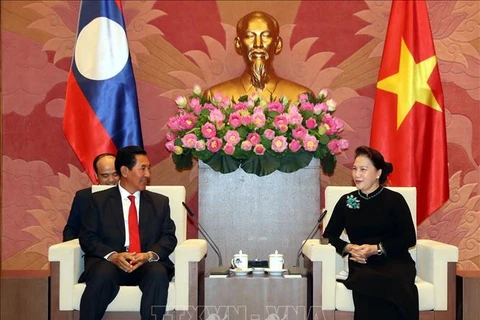 Vietnam et Laos promeuvent leurs liens de coopération