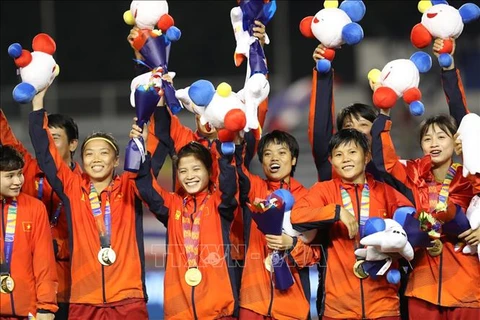 Football : Le Premier ministre félicite l’équipe féminine pour son succès aux SEA Games 30