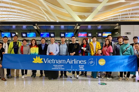 Vietnam Airlines ouvre une ligne aérienne entre Da Nang et Shanghai (Chine)