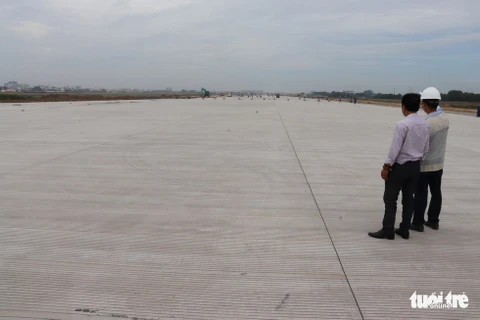 La réhabilitation d’une piste de l’aéroport de Tân Son Nhât achevée