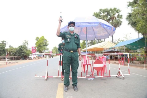 Cambodge : le couvre-feu à Phnom Penh prolongé de deux semaines pour freiner le COVID-19
