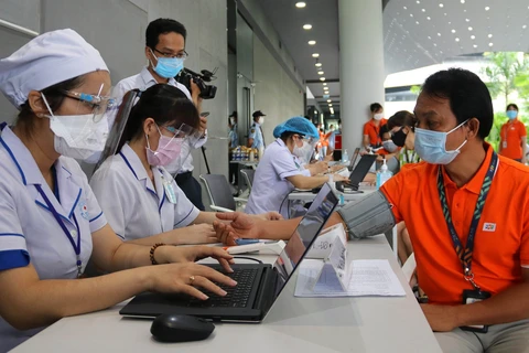 Hô Chi Minh-Ville lance sa méga-campagne de vaccination contre le Covid-19 