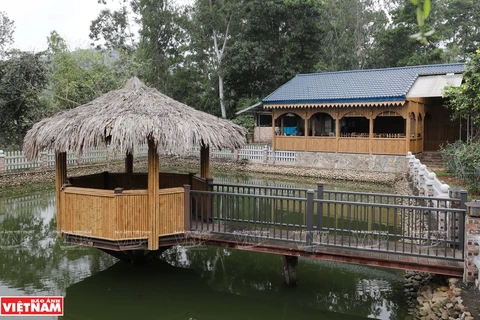 Une commune de Hanoï spécialisée dans la construction en bambou