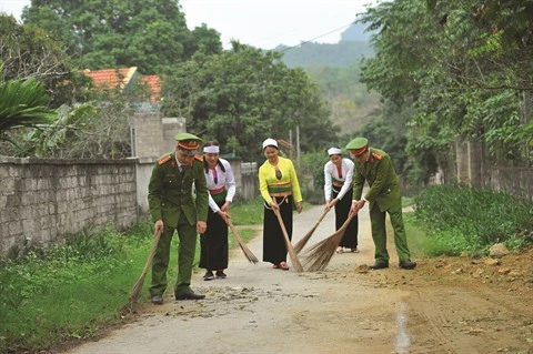 Ninh Binh œuvre pour un meilleur niveau de vie des ethnies minoritaires