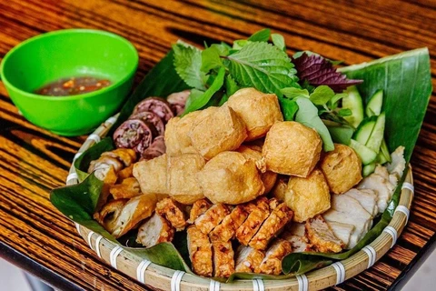 Le restaurant bun dau mam tom du couple américano-vietnamien au Top 26 les plus célèbres à New York
