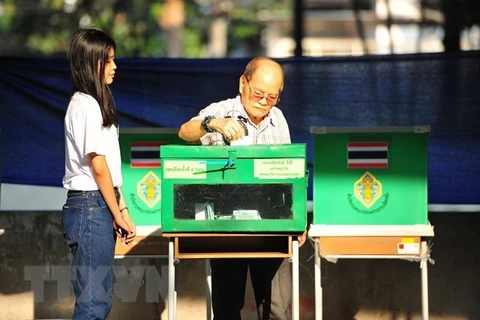 Thaïlande: Nouvelle élection dans cinq provinces
