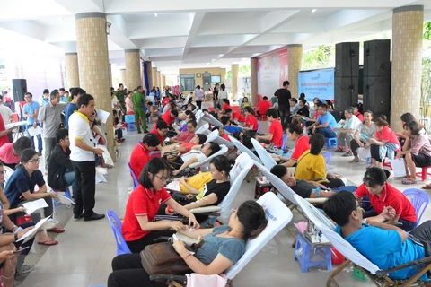 Fête du don de sang volontaire à Da Nang