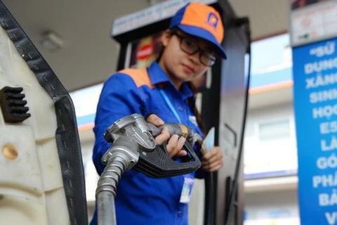 Carburants : cinquième baisse consécutive des prix