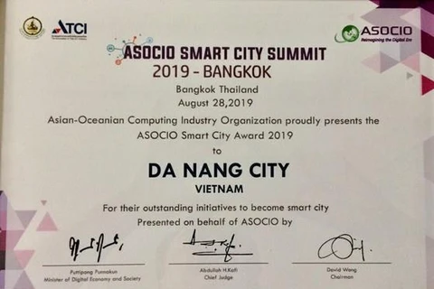 Da Nang reçoit le prix ASOCIO Smart City 2019