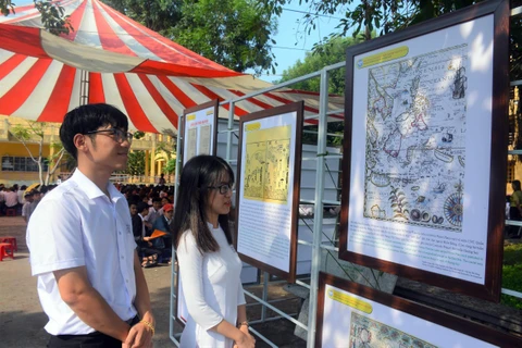 Exposition « Hoang Sa, Truong Sa du Vietnam - Preuves historiques et juridiques » à Quang Nam
