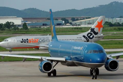 Vietnam Airlines et Jetstar Pacific modifient les horaires des vols à cause du typhon Matmo