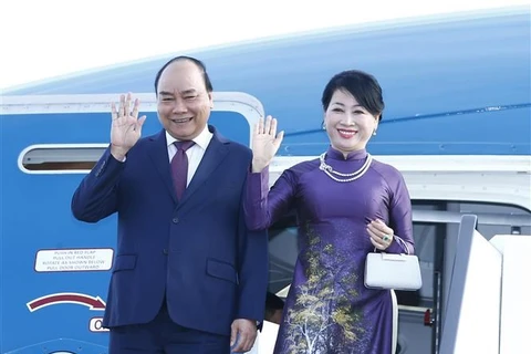 Le PM Nguyên Xuân Phuc entame sa visite officielle en Russie