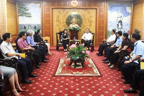 La vice-présidente offre des cadeaux aux victimes du typhon Wipha à Thanh Hoa