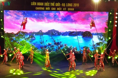 Ouverture du Festival mondial du cirque d’Ha Long 2019