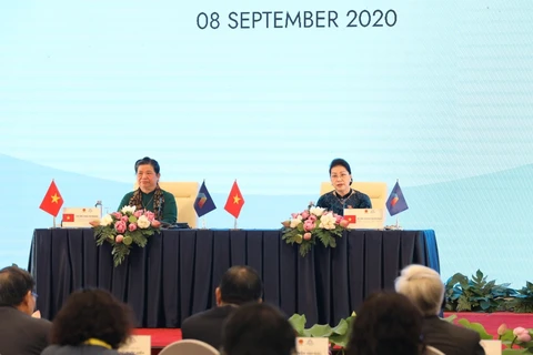 Laos et Brunei saluent le rôle de présidence de l'ASEAN et de l'AIPA-41 du Vietnam