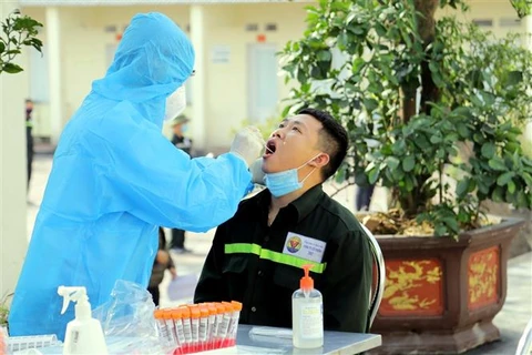 COVID-19: Aider Quang Ninh à multiplier les tests de dépistage