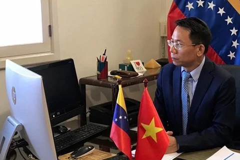 Le Vietnam et la Barbade promeuvent leur coopération bilatérale