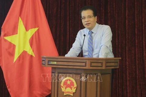 L'ambassade du Vietnam en Russie renforce la « diplomatie vaccinale »
