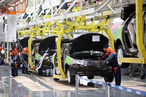 Vietnam et Russie devront bientôt signer un protocole de coopération sur l’automobile