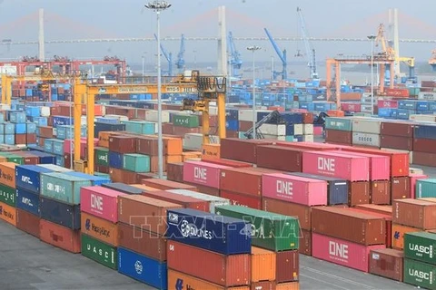 Le chiffre d'affaires à l'import-export pourrait atteindre cette année 700 milliards de dollars