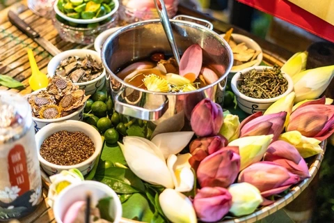Le festival gastronomique de Huê attire un grand nombre de visiteurs